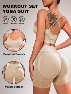 Women’s Seamless Solid Color Sports Top And Shorts Set